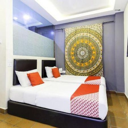 Oyo 90429 Hotel Narasindo Kuala Lumpur Luaran gambar