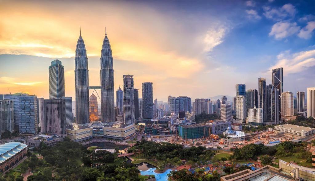 Oyo 90429 Hotel Narasindo Kuala Lumpur Luaran gambar